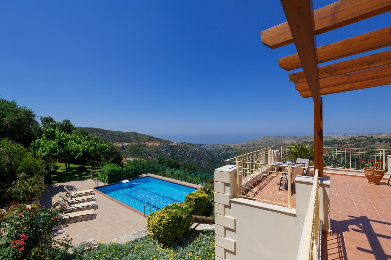 Harkia Villas Exterior foto