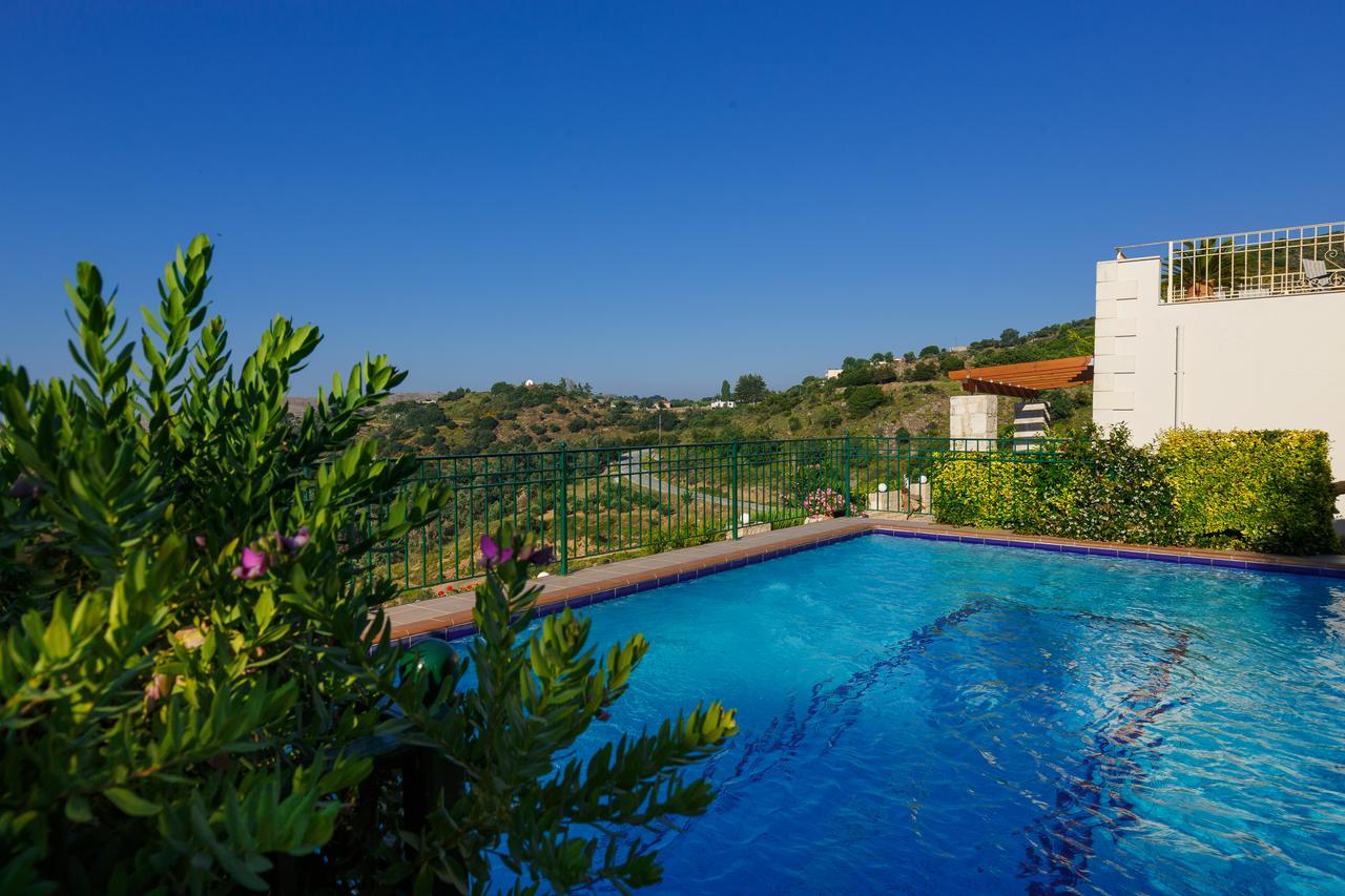 Harkia Villas Exterior foto