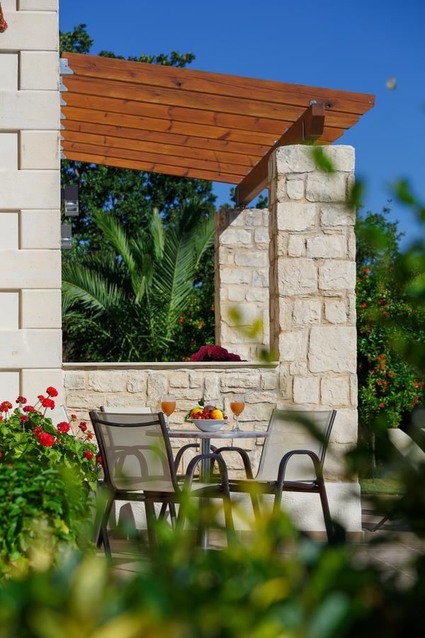 Harkia Villas Exterior foto